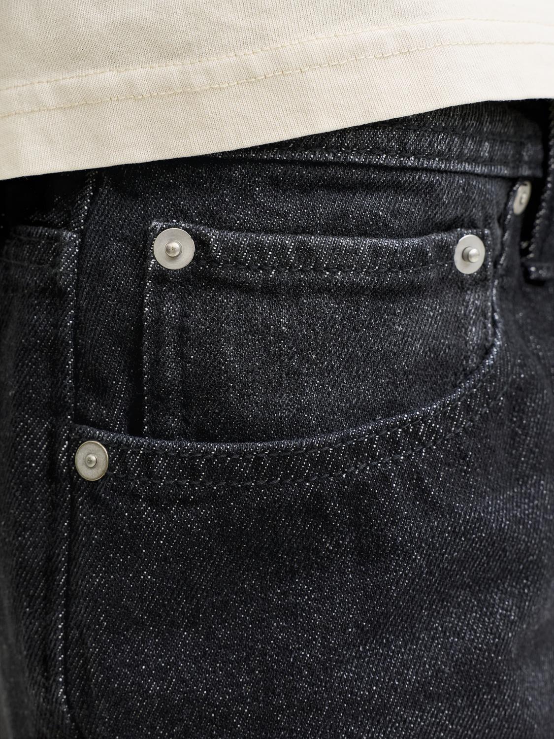 model_shot-detail